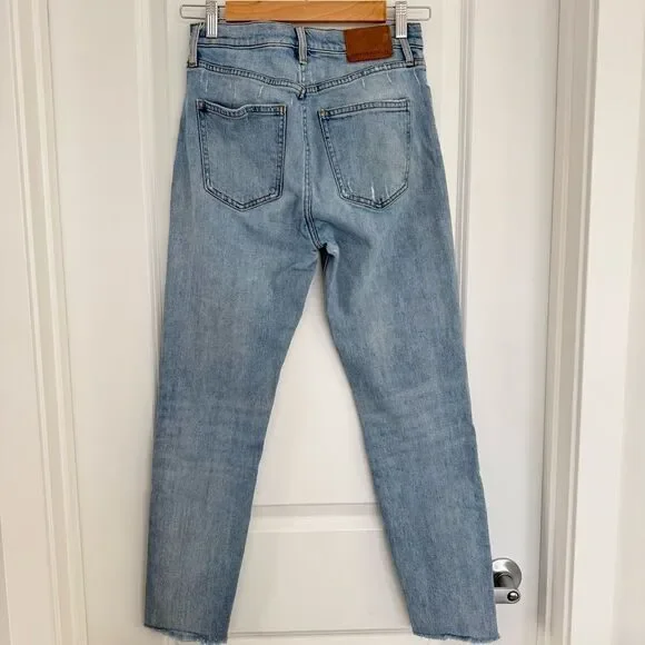 DENIM FORUM | The Yoko High Rise Slim | Size 27 - Picture 11 of 16